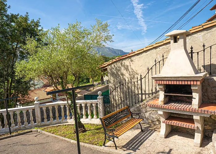 Casa En Llanes Cerca De La Playa, Niembru. El Carrascal